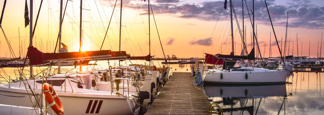 Noah Jigsaw Puzzle Boats moored in the marina at Lake Niegocin during sunrise. Wilkasy, Masuria, Poland panorama 1000 pieces