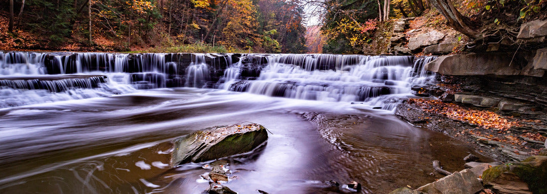 Noah Jigsaw Puzzle Charging river at Cuyahoga valley nation park. In autumn season panorama 1000 pieces