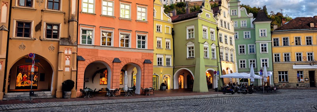 Noah Jigsaw Puzzle Landshut city in Bavaria, colorful gothic houses and the Burg Trausnitz castle in the medieval Old town. Landshut is a popular travel destination near Munich, Germany panorama 1000 pieces