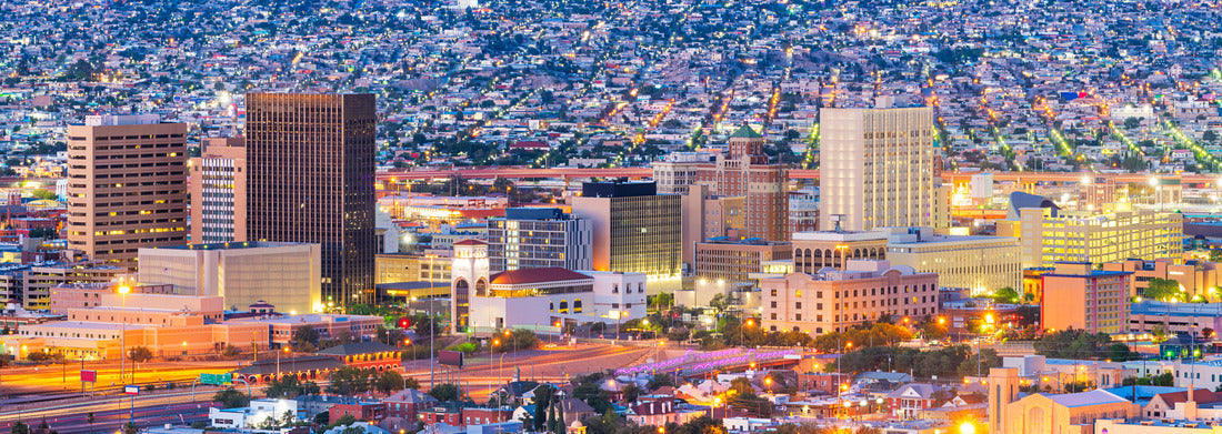 Noah Jigsaw Puzzle El Paso, Texas, USA downtown city skyline at dusk with Juarez, Mexico in the distance panorama 1000 pieces