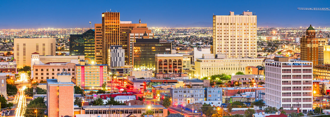 Noah Jigsaw Puzzle El Paso, Texas, USA downtown city skyline at dusk with Juarez, Mexico in the distance panorama 1000 pieces