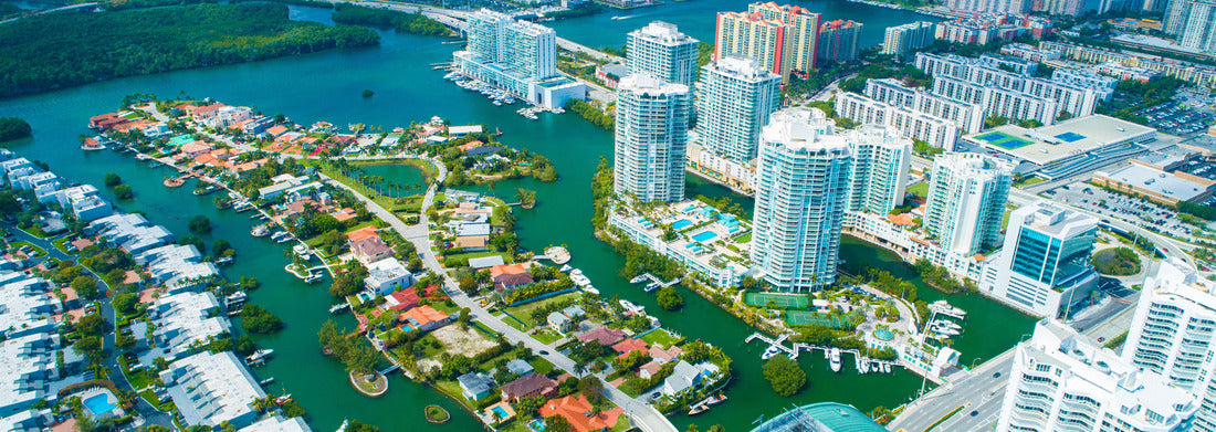 Noah Jigsaw Puzzle Aerial view of the beach at Sunny Isles. Miami. Florida. USA panorama 1000 pieces