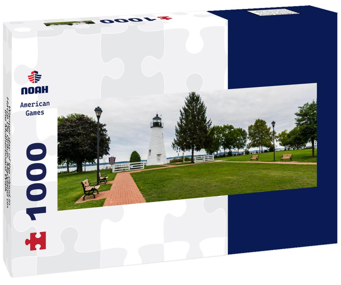 Warmer day of the cloud in Havre De Grace, Maryland on the Motherboard Walk 1000pc Panoramic Puzzle