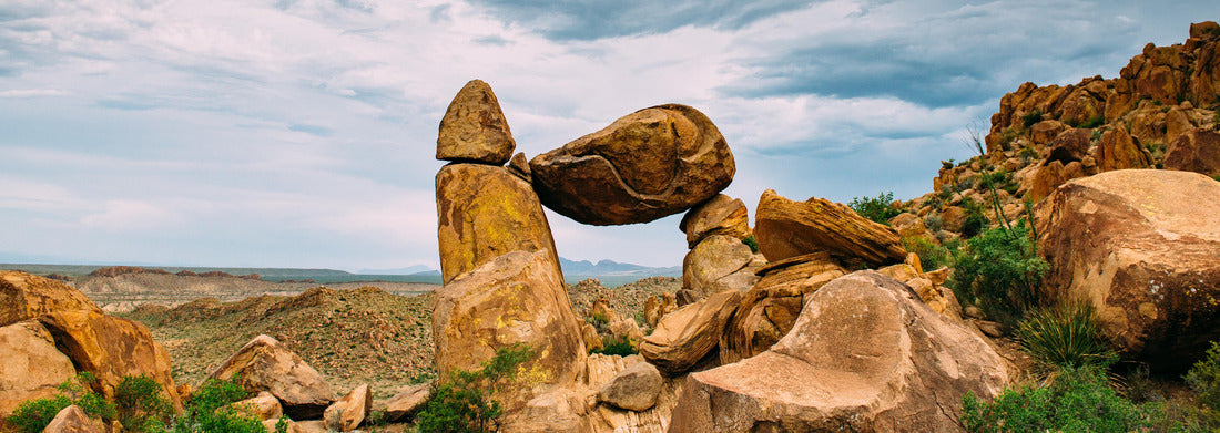 Noah Jigsaw Puzzle Balanced Rock on Grapevine Hills Trail, Big Bend National Park panorama 1000 pieces