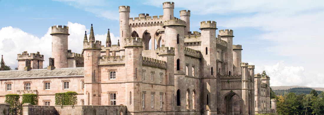 Noah Jigsaw Puzzle Lowther Castle, Lowther Park, Lake District, England, UK Photo of an English Castle viewed from driveway panorama 1000 pieces