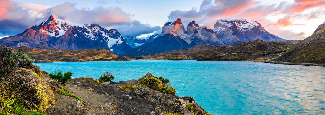 Noah Jigsaw Puzzle Torres del Paine over Lake Pehoe, Patagonia, Chile - Southern Patagonian Ice Field, Magellanic Region, South America panorama 1000 pieces
