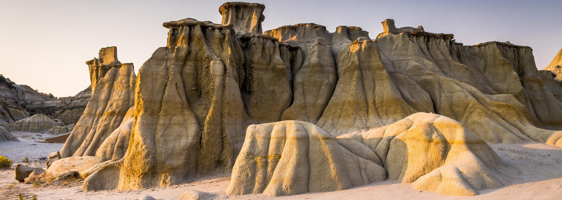 Noah Jigsaw Puzzle Hoodoos at sunset at Theodore Roosevelt National Park, ND panorama 1000 pieces