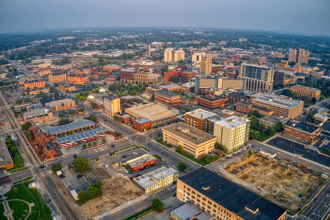 Noah Jigsaw Puzzle Aerial View of Kalamazoo, Michigan during Summer Twilight 2000 pieces