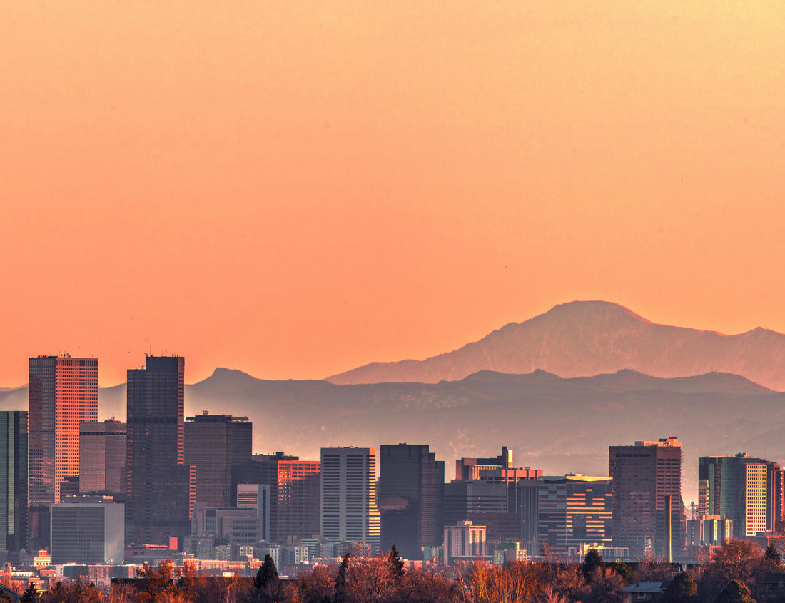 Noah Jigsaw Puzzle Denver skyline and the Pikes Peak at sunset 1000 pieces