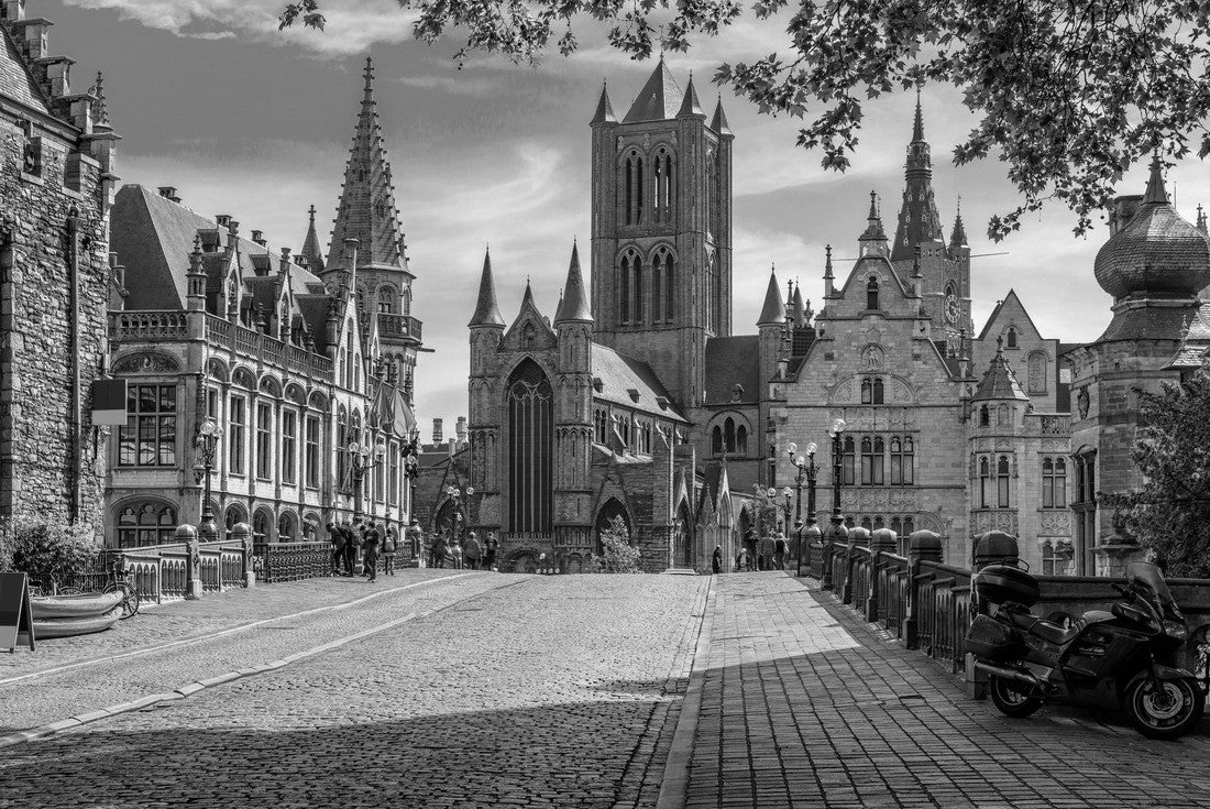 Medieval town of Ghent (Gent) in Flanders with St. Nicholas' Church and City Hall, Ghent, Belgium. Cityscape of Ghent 2000pc PuzzleBlack and White