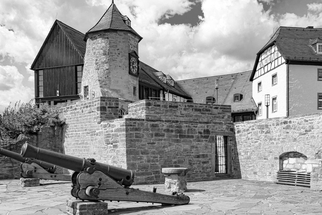 The Waldeck Castle built in the 12th century is located in the northern part of the Kellerwald Nature Park, above the north shore of the Edersee 2000pc PuzzleBlack and White
