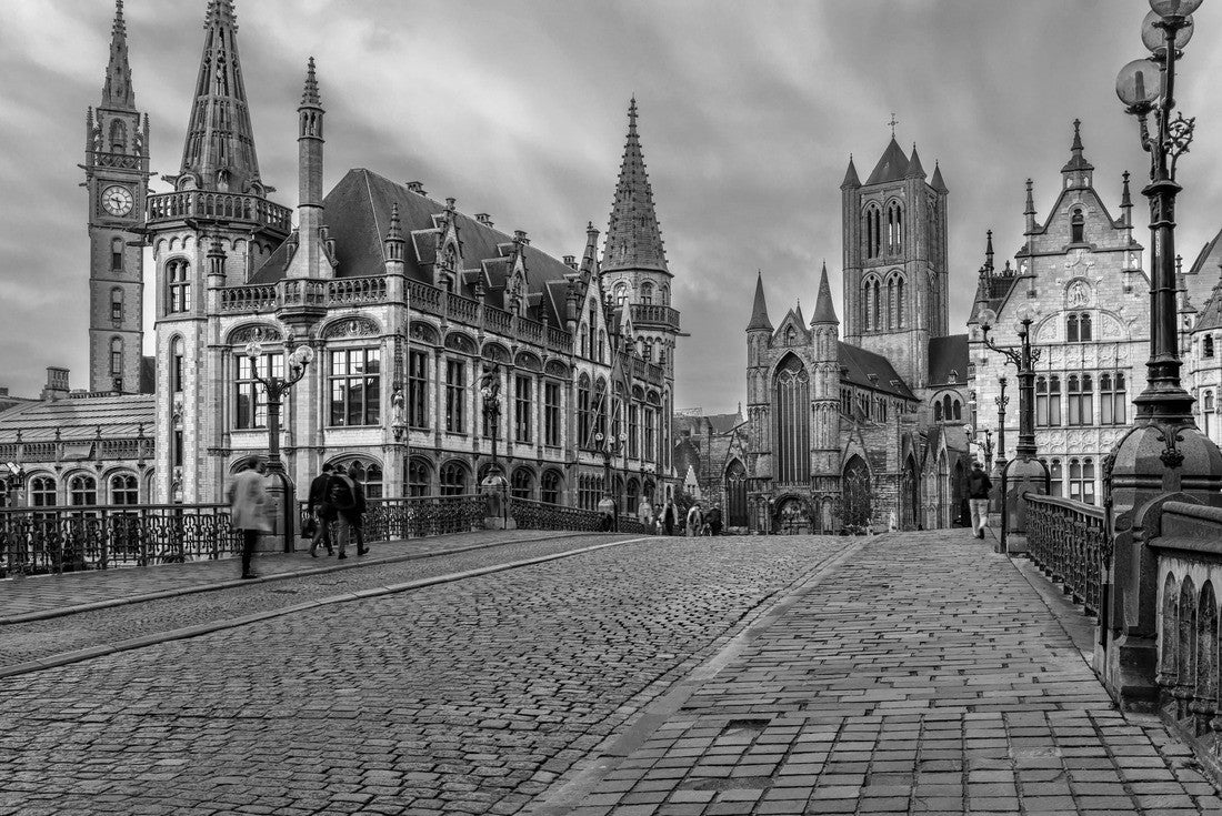Medieval city of Ghent in Flanders with St. Nicholas' Church and City Hall, Ghent, Belgium. Sunset in Ghent 2000pc PuzzleBlack and White