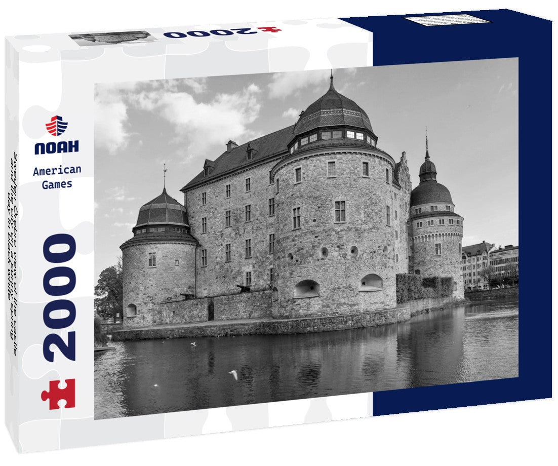 Sweden Örebro view of the castle and the city on a sunny spring day 2000pc PuzzleBlack and White