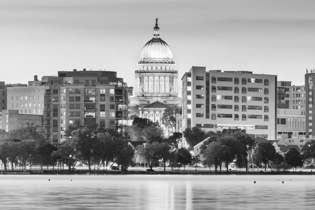 Noah Jigsaw Puzzle Madison, Wisconsin, USA downtown skyline at dusk on Lake Monona in black white 2000 pieces