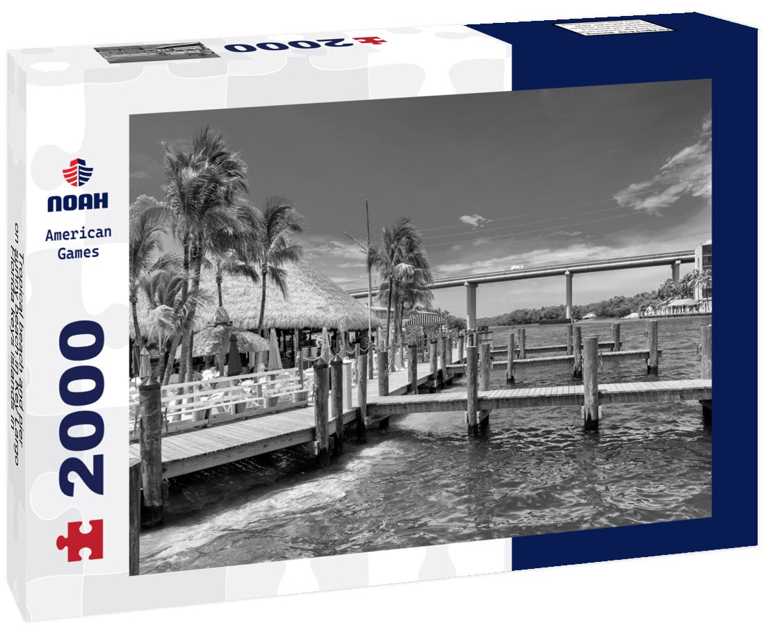 Tropical beach and pier on sunny beach in Key Largo, Florida keys islands 2000pc PuzzleBlack and White