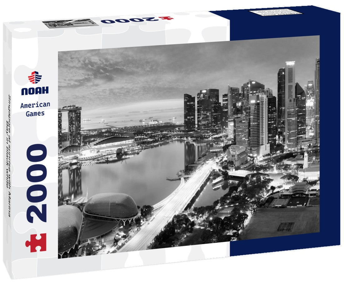 Singapore at sunrise with Marina Bay 2000pc PuzzleBlack and White