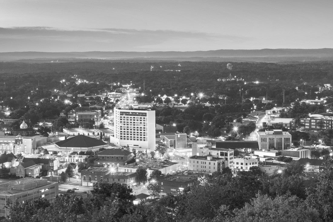 Hot Springs, Arkansas, USA City skyline from above at dawn 2000pc PuzzleBlack and White