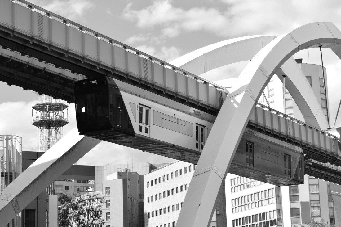Chiba Urban Monorail, which is run at Chiba City, Chiba Prefecture, Japan 2000pc PuzzleBlack and White