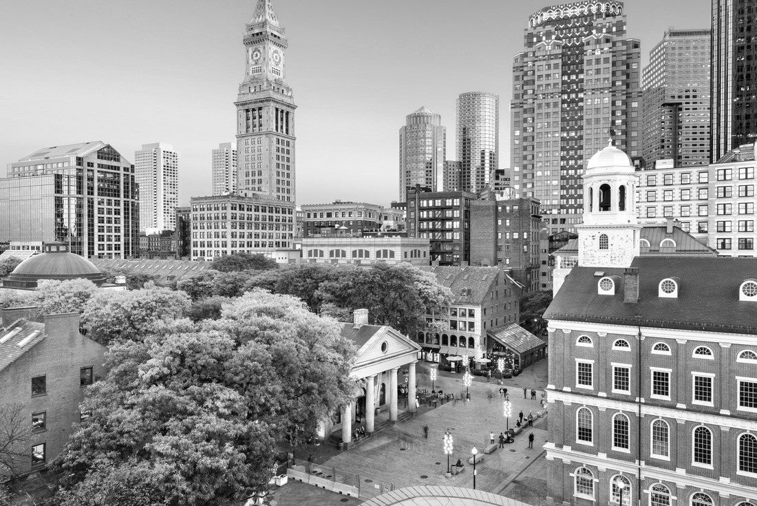Boston, Massachusetts, USA skyline with Faneuil Hall and Quincy Market at dusk 2000pc PuzzleBlack and White