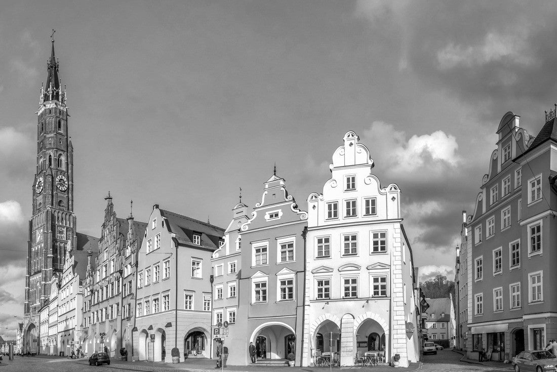 Saint Martin Church, Landshut, Bavaria, Germany 2000pc PuzzleBlack and White