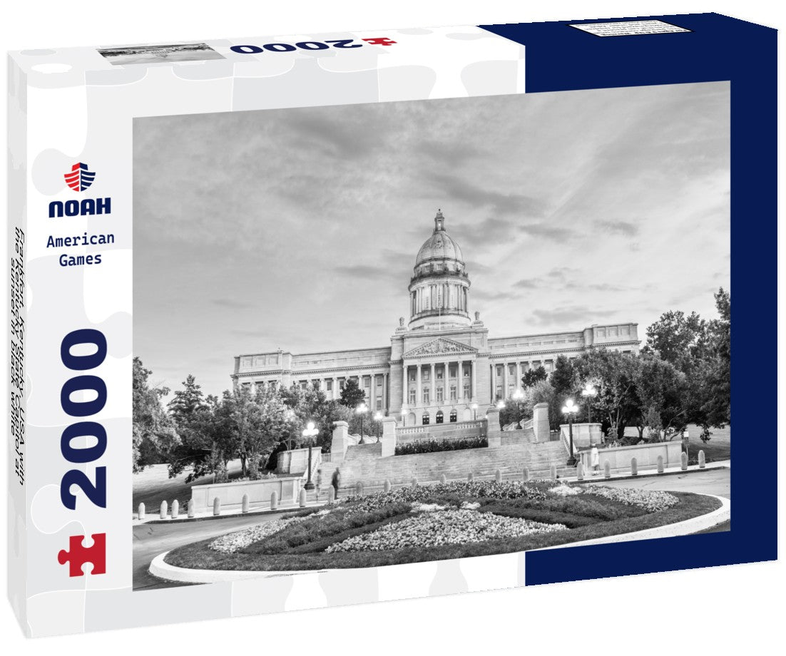 Frankfort, Kentucky, USA with the Kentucky State Capitol at sunset 2000pc PuzzleBlack and White