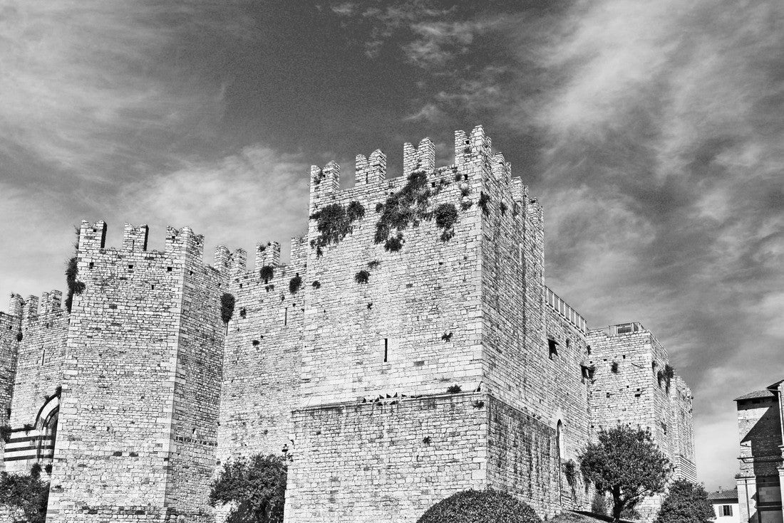 Prato, Tuscany, Italy: the medieval imperial castle (Castello dell'Imperatore) from the 13th century for Frederick II and the ancient church of Santa Maria delle Carceri 2000pc PuzzleBlack and White