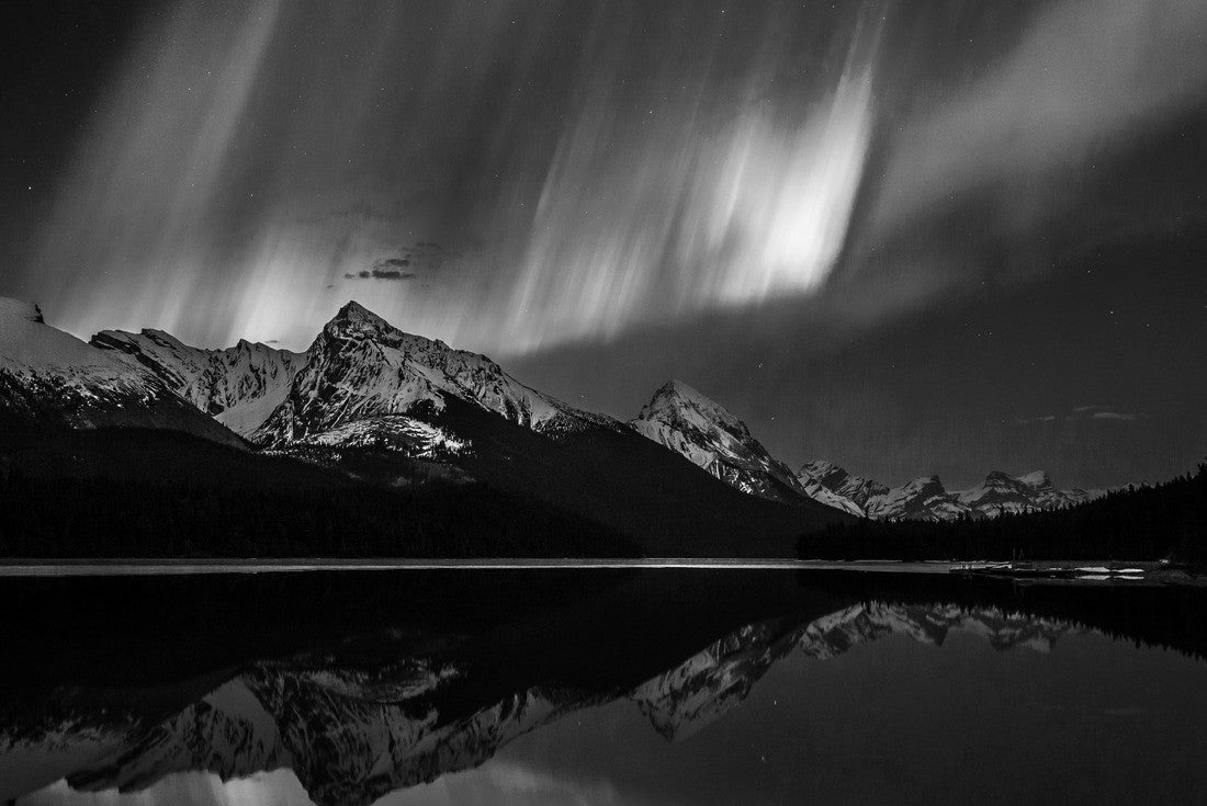 Northern Lights, Jasper Nationalpark 2000pc PuzzleBlack and White