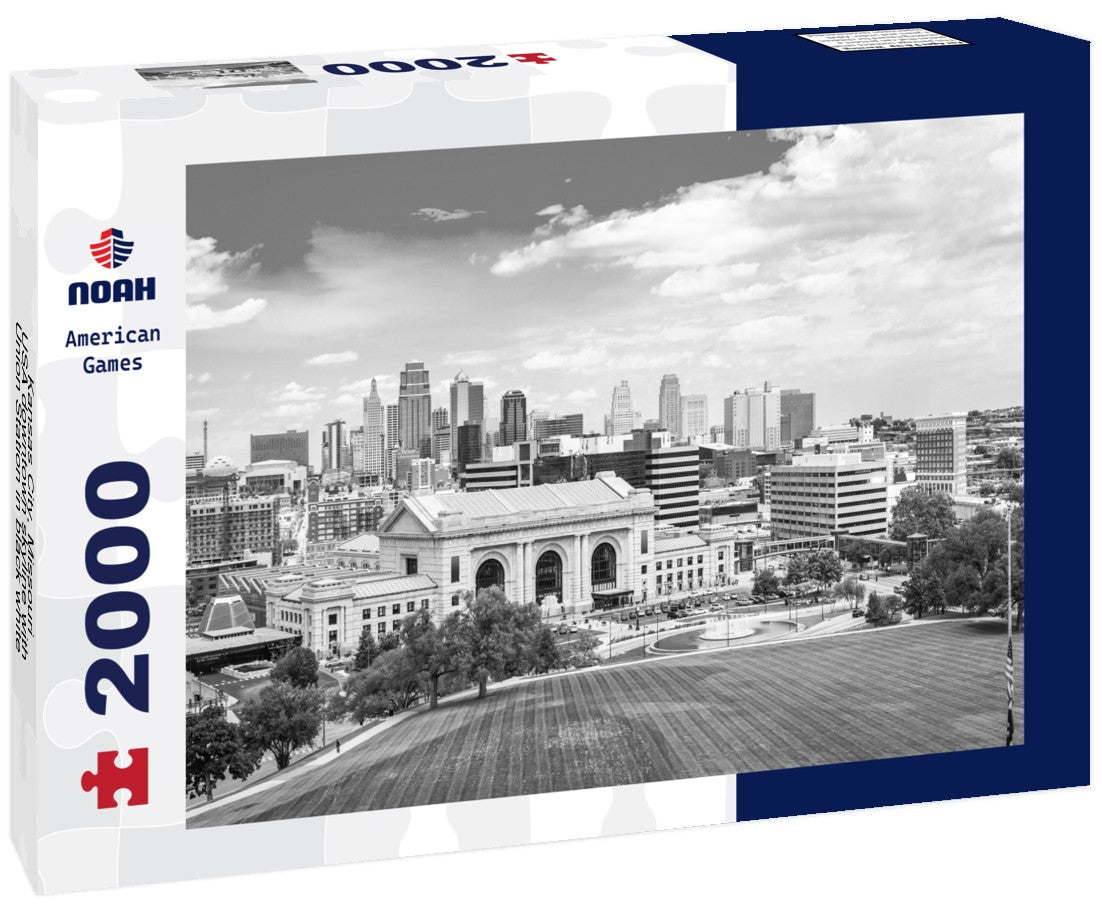Kansas City, Missouri, USA downtown skyline with Union Station 2000pc PuzzleBlack and White