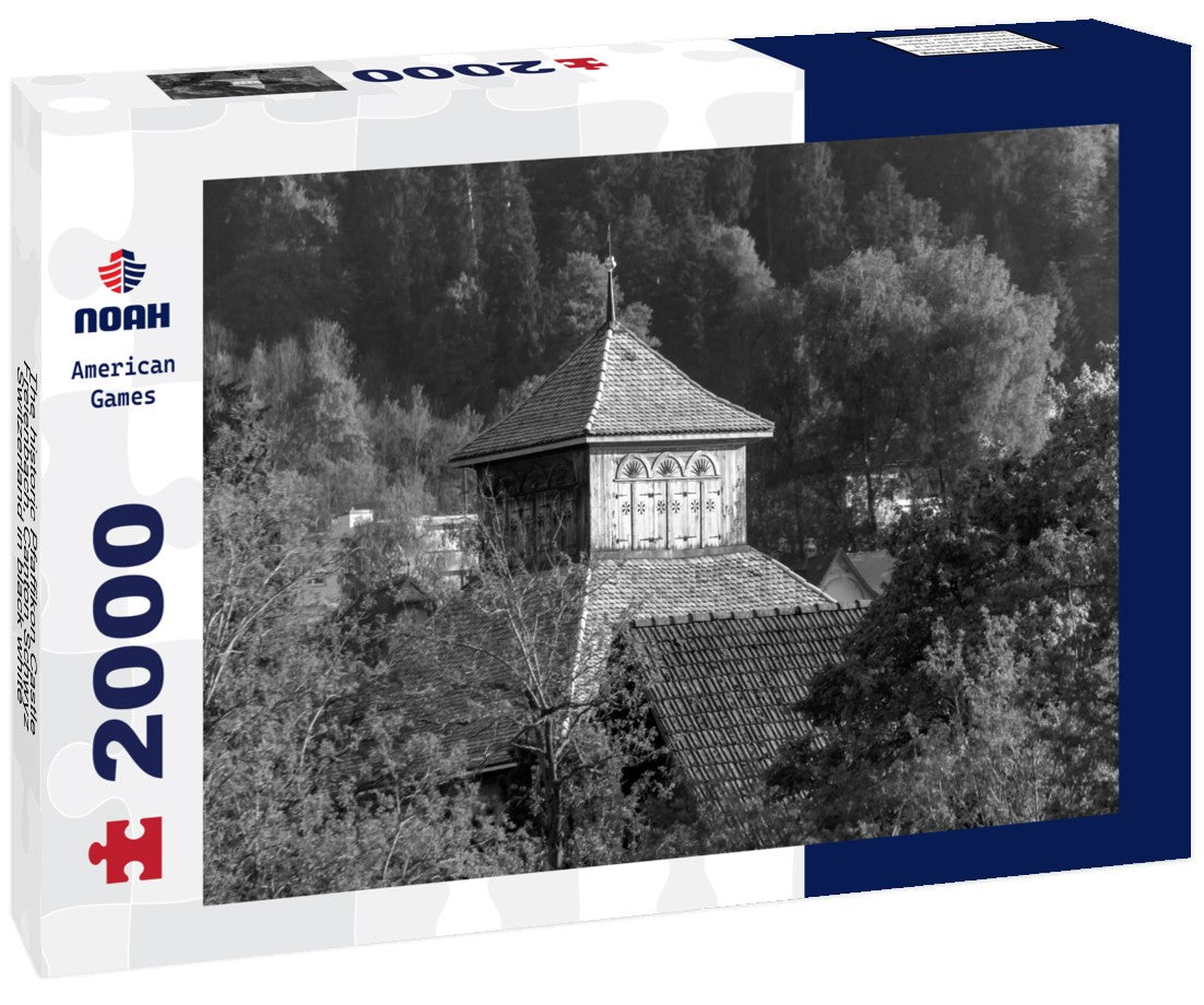 The historic Pfaffikon Castle, Freienbach, Canton Schwyz, Switzerland 2000pc PuzzleBlack and White