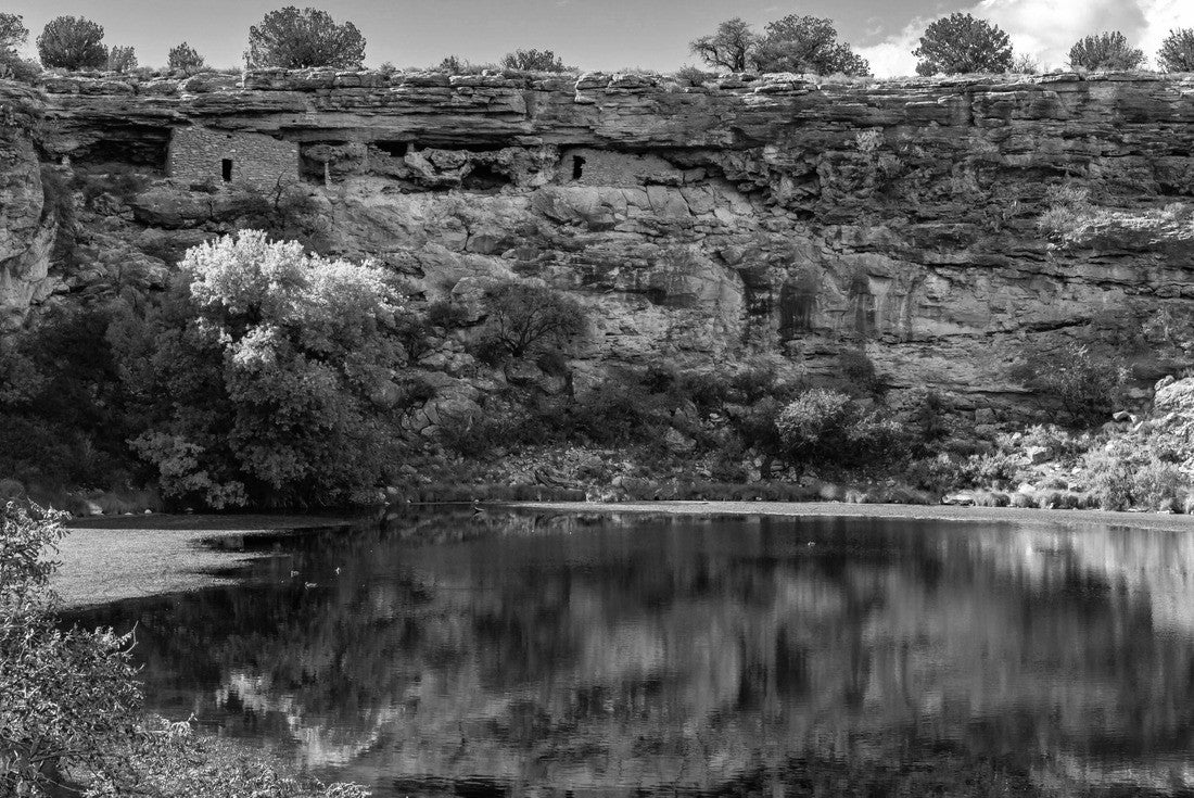 Ancient ruins and surroundings reflect on the quiet water of Montezuma Well. Part of Montezuma Castle National Monument in Arizona 2000pc PuzzleBlack and White
