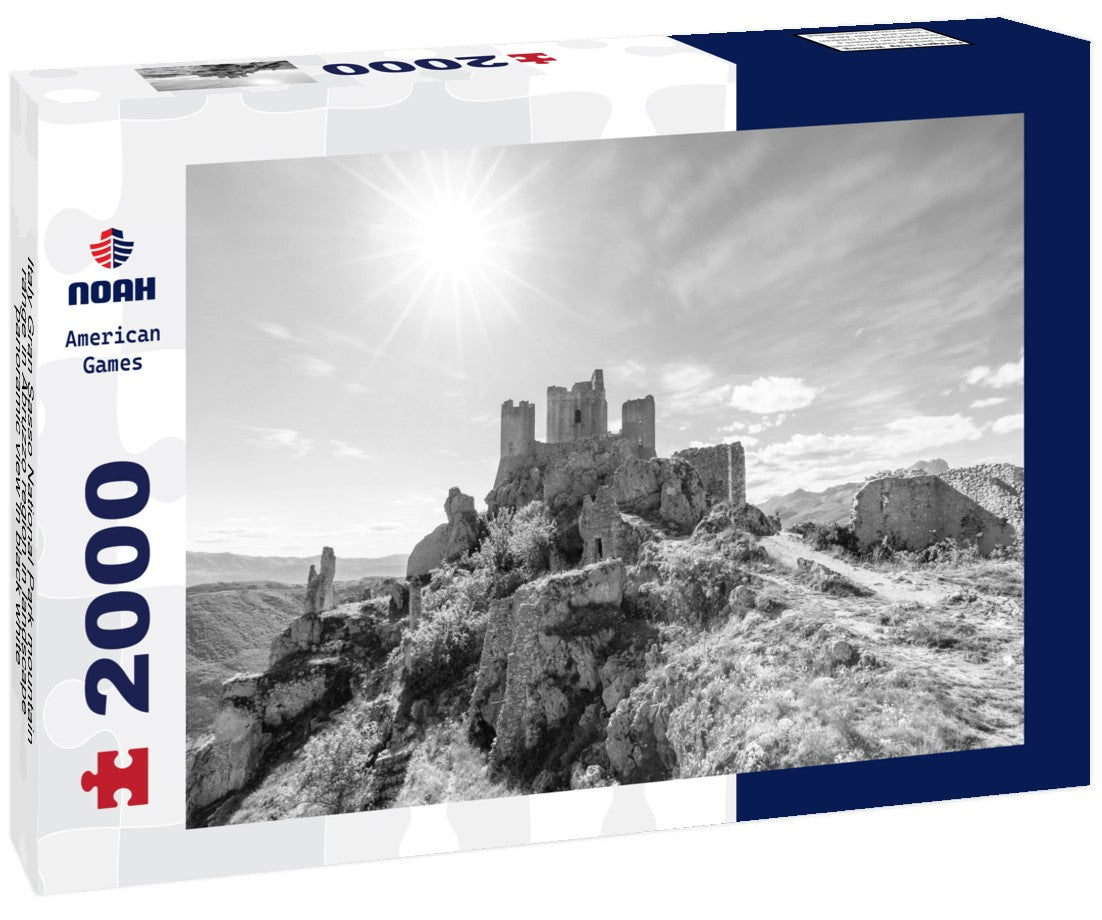 Italy Gran Sasso National Park mountain range in Abruzzo region in landscape 2000pc PuzzleBlack and White