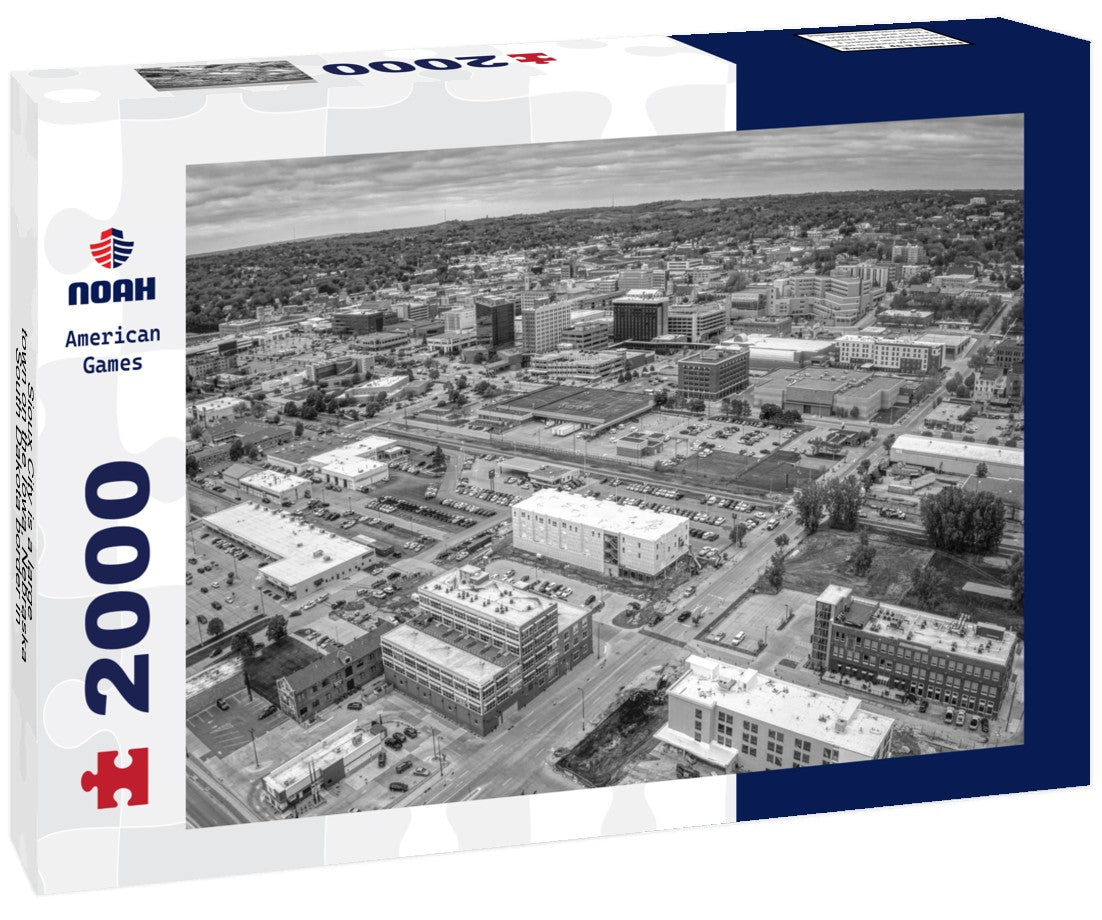 Sioux City is a large town on the Iowa, Nebraska, South Dakota border 2000pc PuzzleBlack and White