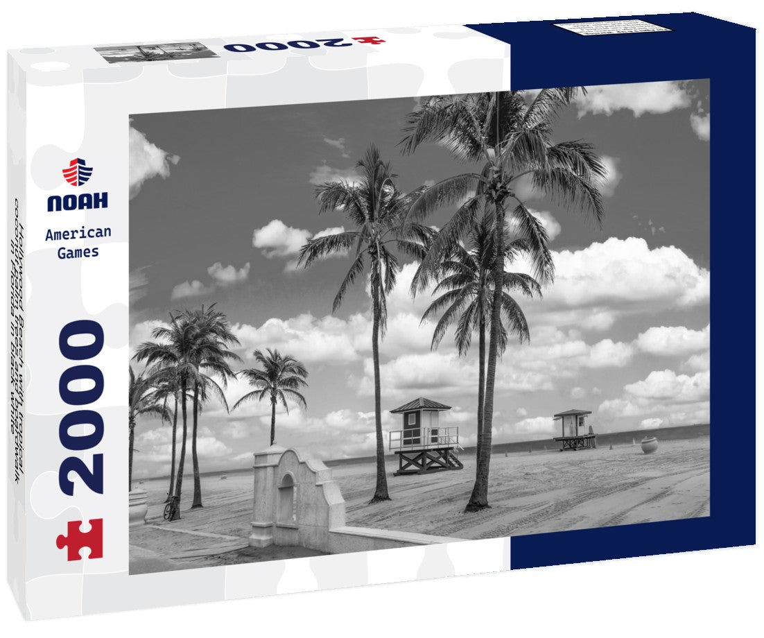 Hollywood Beach with tropical coconut palm trees and boardwalk in Florida 2000pc PuzzleBlack and White