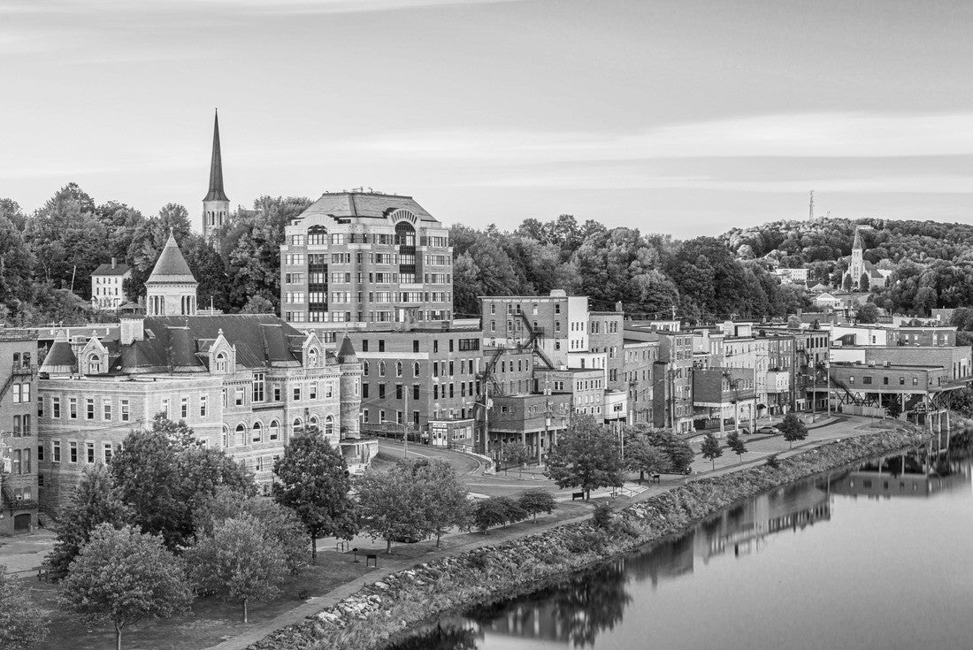 Augusta, Maine, USA skyline on the Kennebec River in the morning 2000pc PuzzleBlack and White