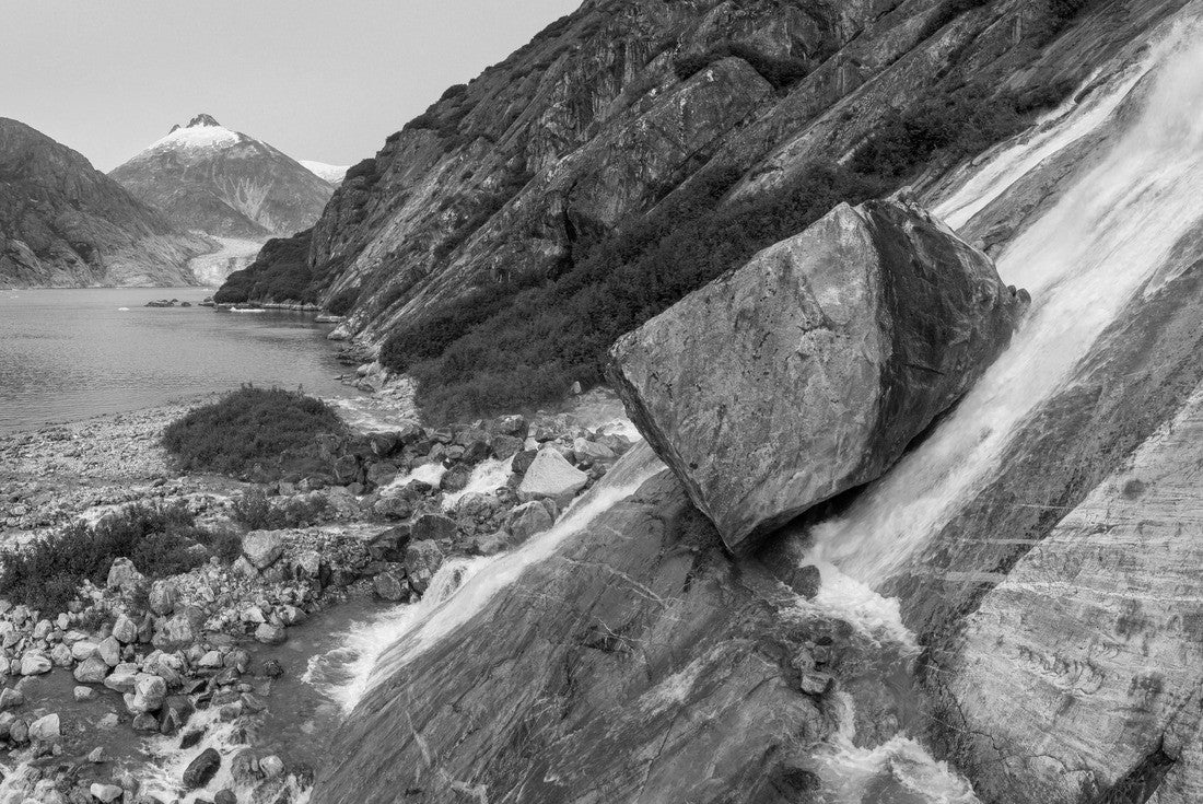 Noah Jigsaw Puzzle USA, Alaska, Tracy Arm Fords Terror Wilderness, waterfall flowing down at Endicott Arm near Dawes Glacier at dusk in black white 2000 pieces