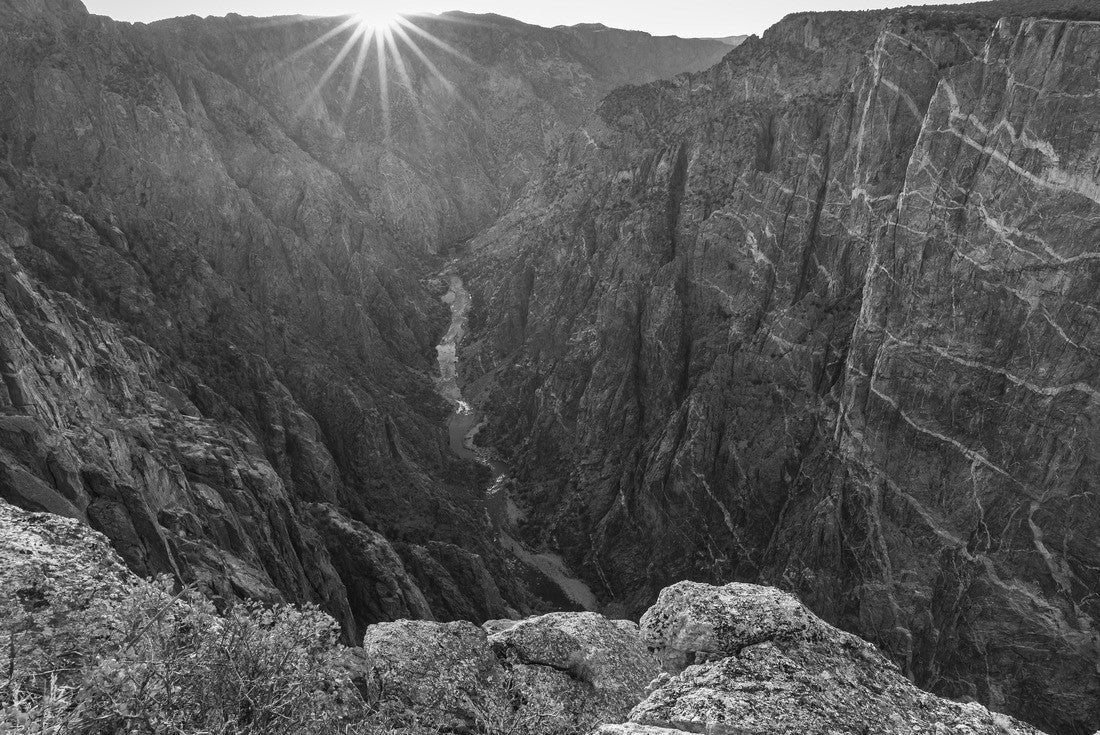 Black Canyon of the Gunnison National Park is an American national park in western Colorado, USA 2000pc PuzzleBlack and White