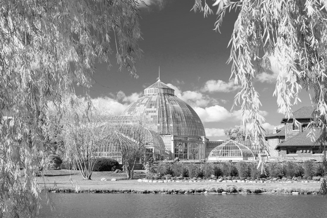 Belle Isle, Detroit, Michigan, USA with autumn foliage 2000pc PuzzleBlack and White