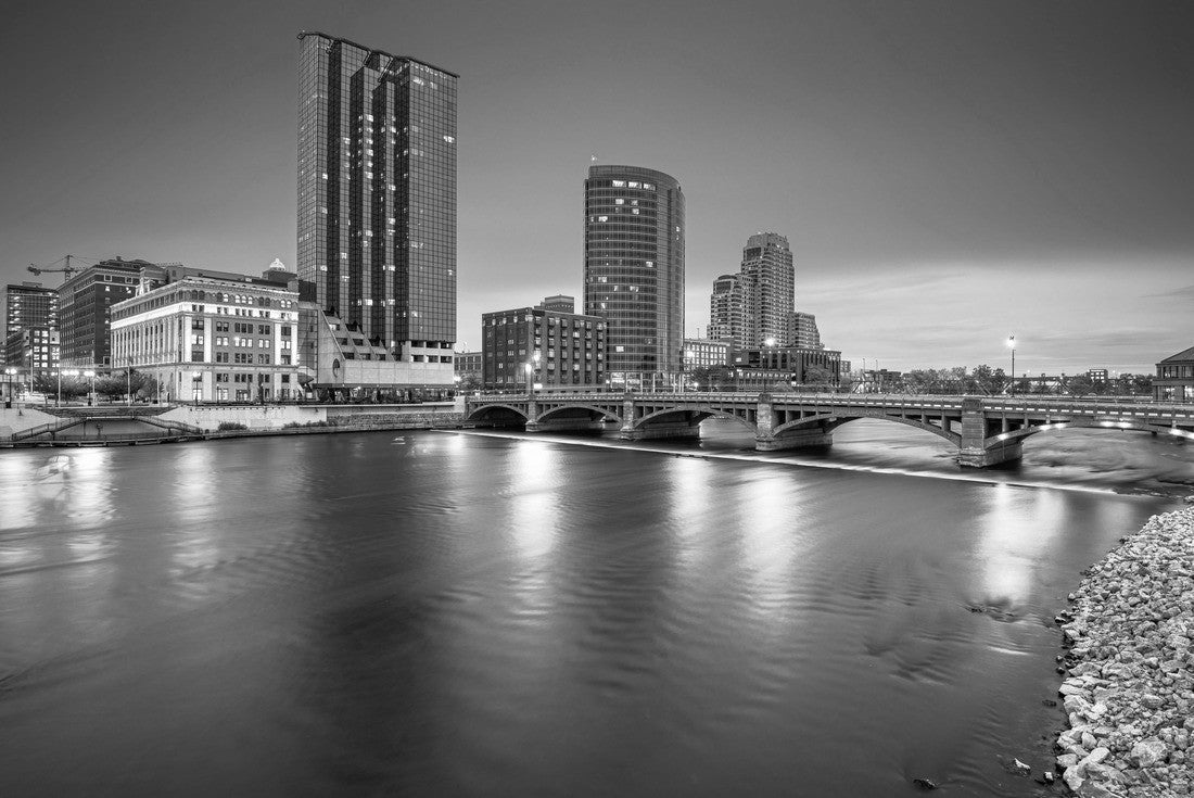 Noah Jigsaw Puzzle Downtown Sarasota City Florida skyline in black white 2000 pieces