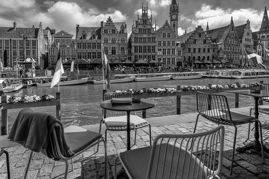 Noah Jigsaw Puzzle View of the Graslei, Korenlei quays and the Leie river in the historic city center of Ghent (Gent), Belgium in black white 2000 pieces