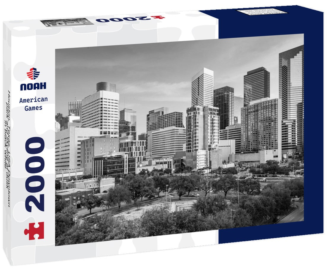 Houston, Texas, USA Downtown park and skyline at dusk 2000pc PuzzleBlack and White