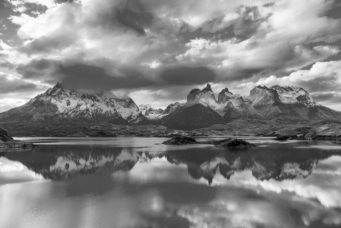 The Torres del Paine National Park sunset view. Torres del Paine is a national park with mountains, glaciers, lakes and rivers in southern Patagonia, Chile 2000pc PuzzleBlack and White