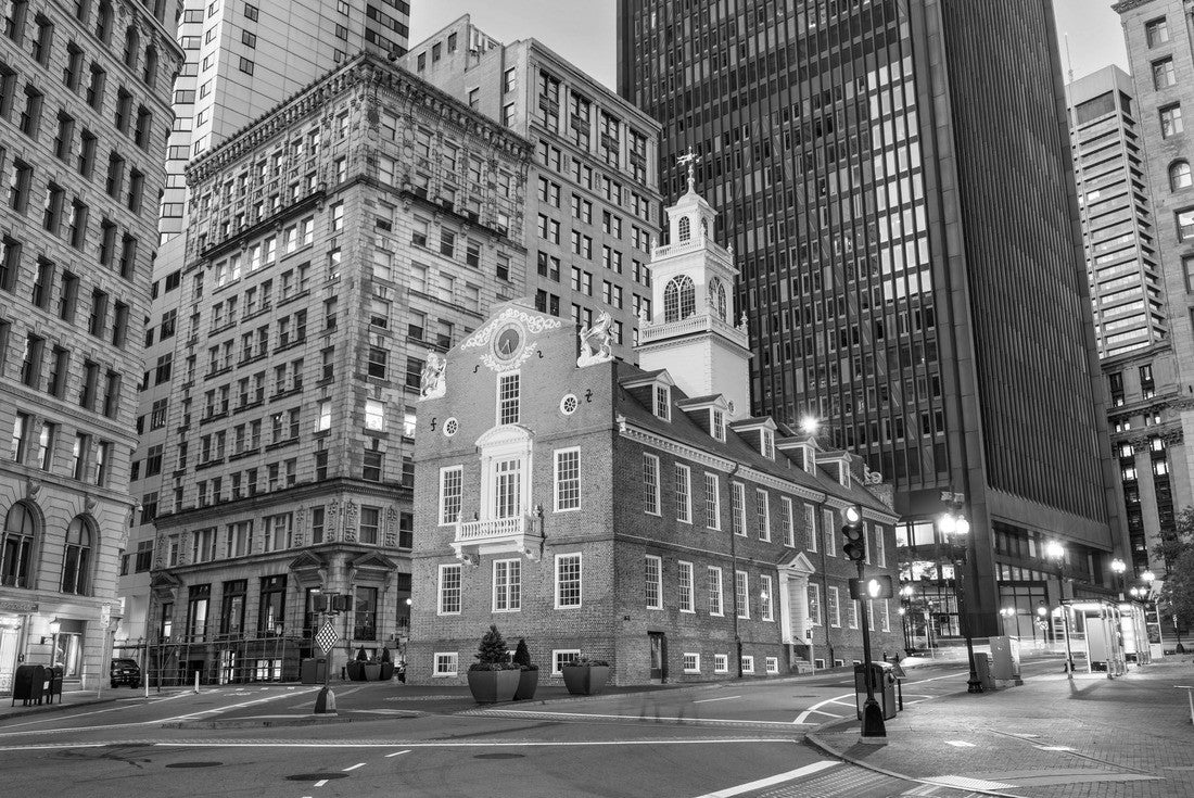 Noah Jigsaw Puzzle Boston, Massachusetts, USA cityscape at the Old State House in black white 2000 pieces