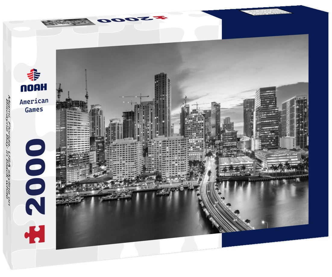 Miami, Florida, USA skyline on Biscayne Bay 2000pc PuzzleBlack and White