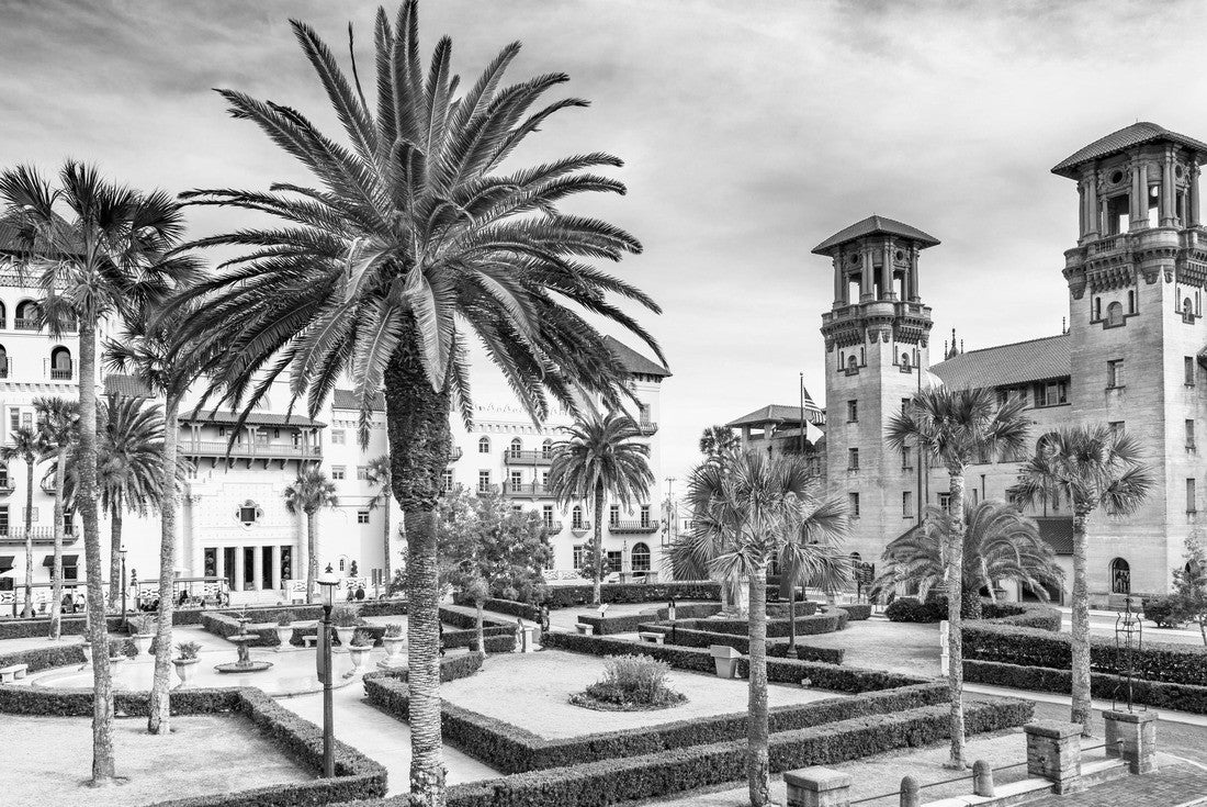 St. Augustine, Florida, USA town square 2000pc PuzzleBlack and White
