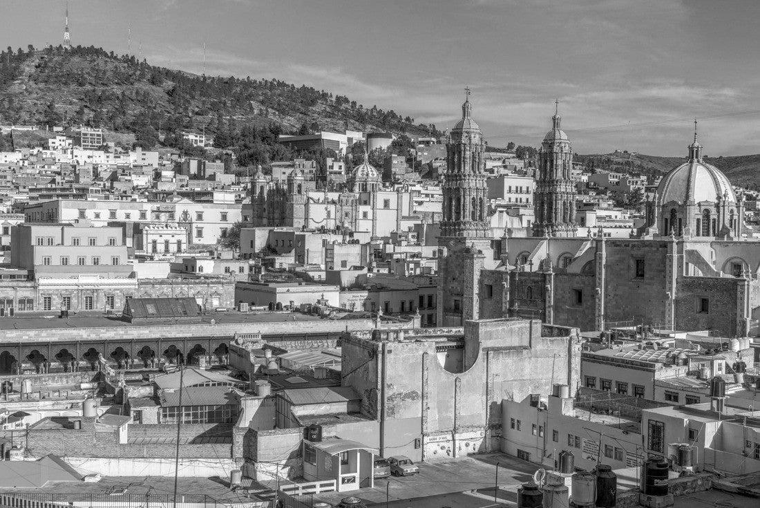 Zacatecas, Mexico 2000pc PuzzleBlack and White