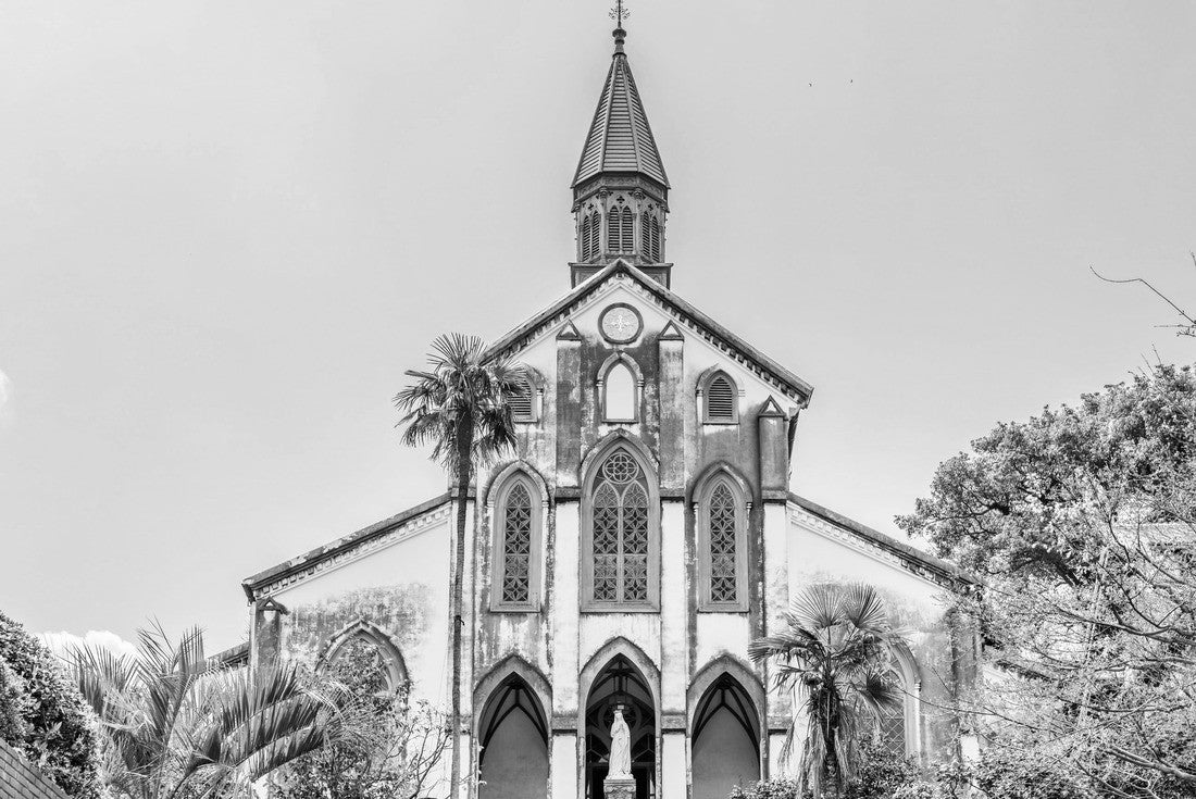 Nagasaki, Japan at historic Oura Church 2000pc PuzzleBlack and White