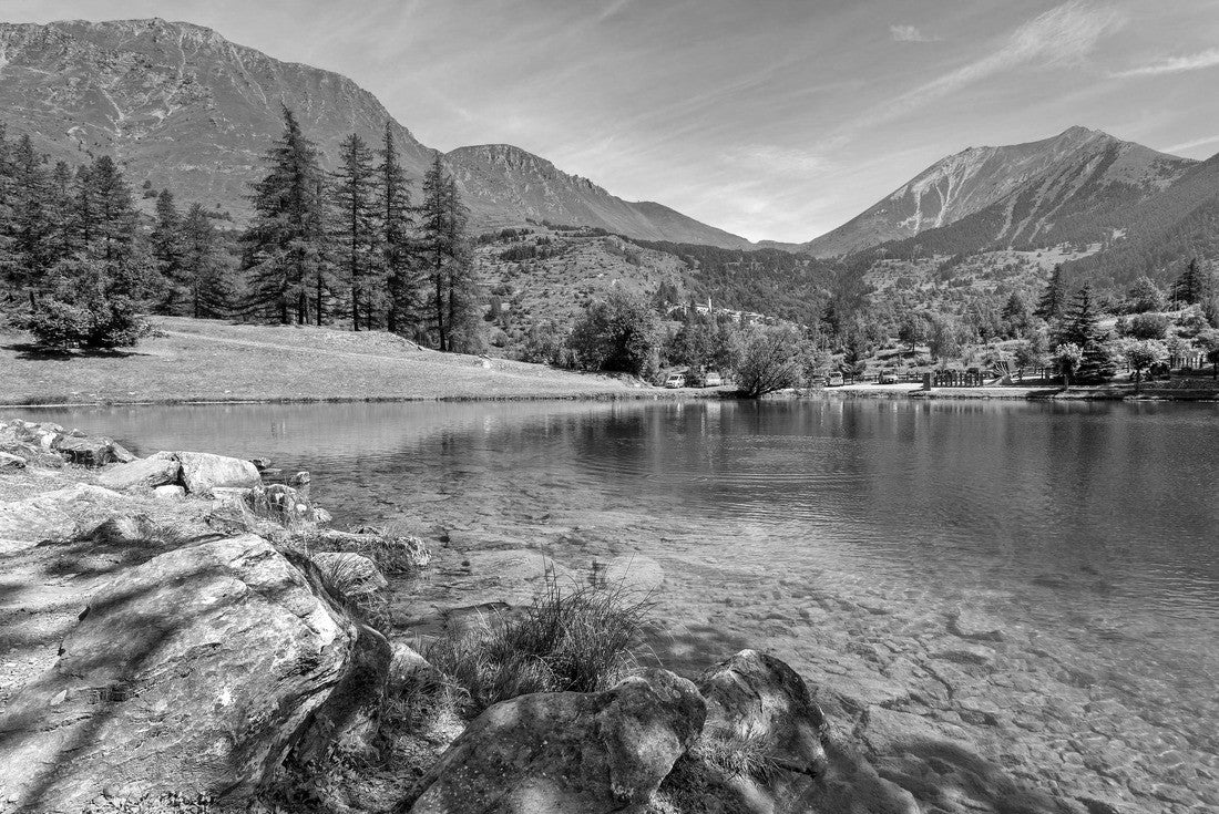 Small Alpine lake Laux between the mountains in Piedmont, northern Italy 2000pc PuzzleBlack and White