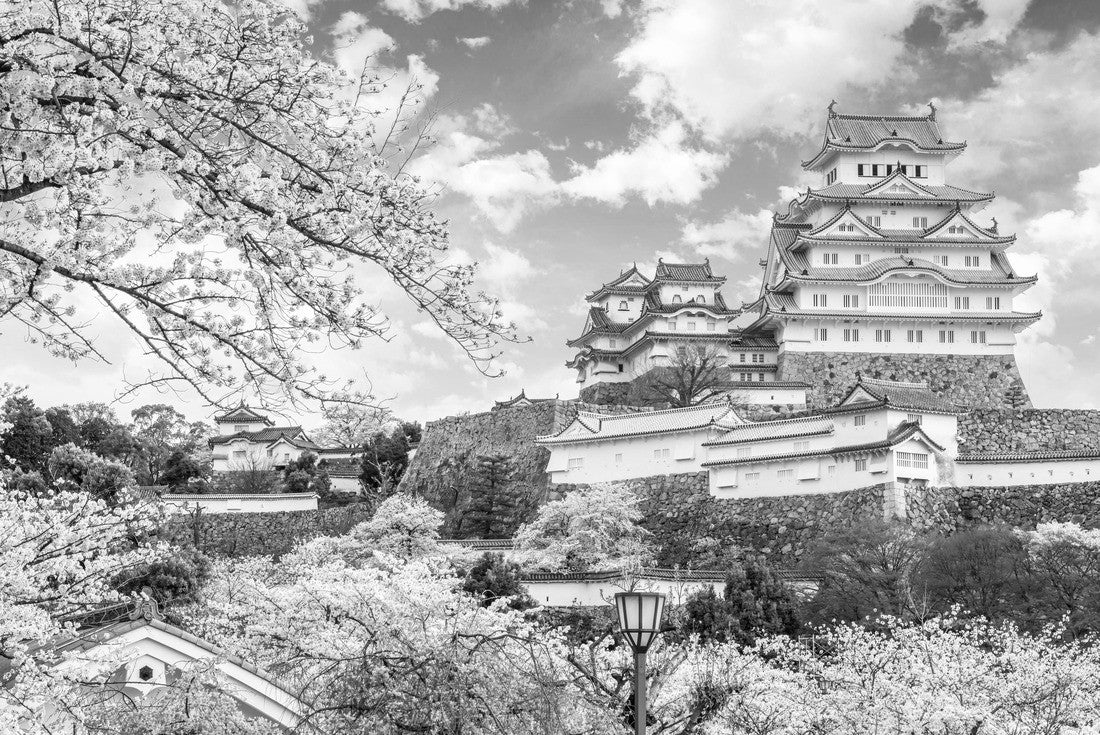 Himeji, Japan at Himeji Castle in spring 2000pc PuzzleBlack and White
