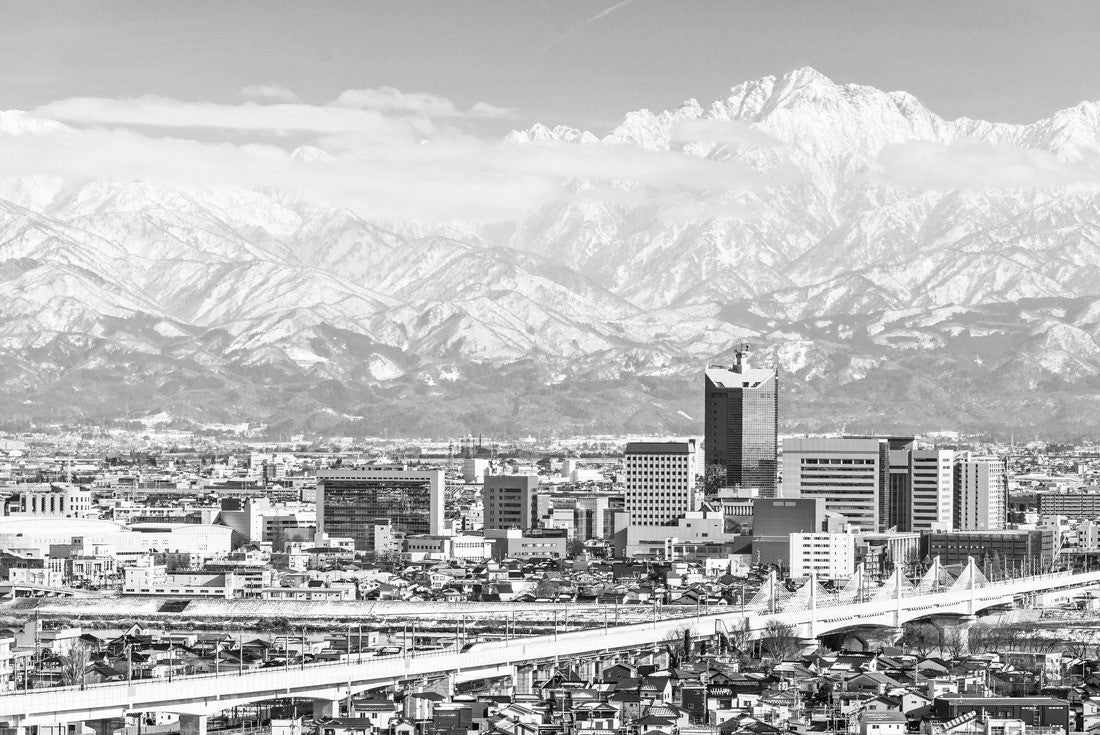 Toyama, Japan Skyline with Tateyama Mountain 2000pc PuzzleBlack and White