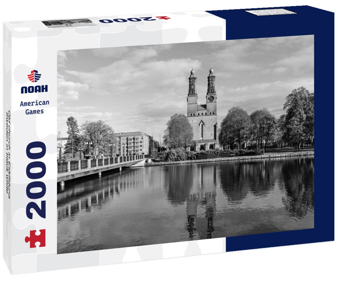 Old church in Eskilstuna, Sweden 2000pc PuzzleBlack and White